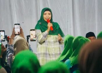 Sitti Rohmi Djalilah Jadi Idola Masyarakat NTB