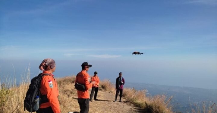 Dua Pekan Berlalu, Pendaki Rusia yang Hilang di Gunung Rinjani Belum Ditemukan