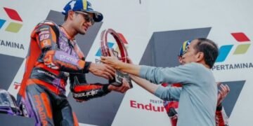 Balapan Mandalika Panas, Rider Berjatuhan Martin Juara