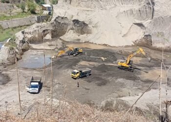 Rusak Lingkungan Tambang Pasir Lotim Harus Dihentikan