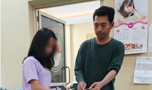 Diduga Pengedar Sabu, Sepasang Kekasih tidak Berkutik Saat Diciduk Polisi