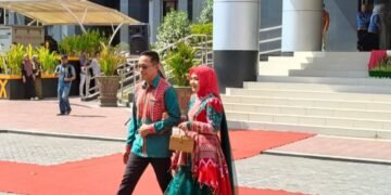 Fashion Show Lombok Timur, Penjabat Bupati dan Pimpinan OPD Bergaya Ala Model Profesional