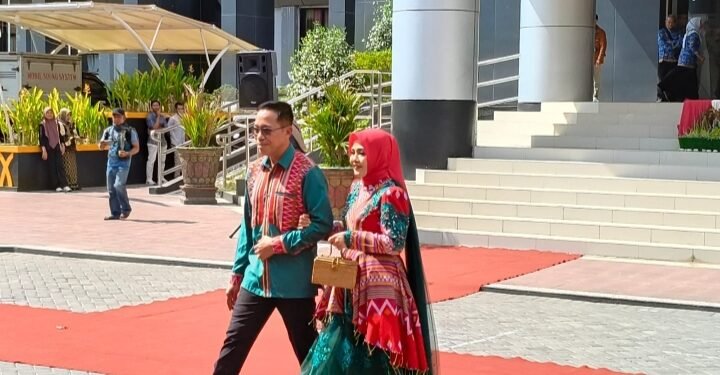 Fashion Show Lombok Timur, Penjabat Bupati dan Pimpinan OPD Bergaya Ala Model Profesional