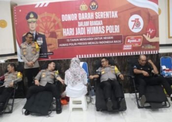 Donor Darah Humas Polda NTB Targetkan 2073 Kantong Plastik Darah