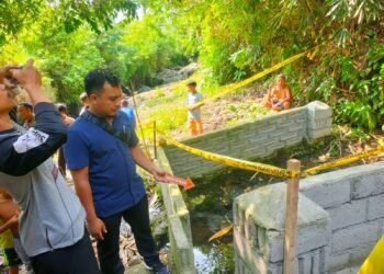 Orok Bayi Terbungkus Plastik Dibuang di Pemandian Desa Montong Baan Lombok Timur