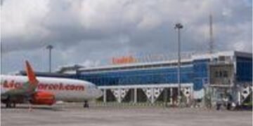 Dampak Erupsi Gunung Lewotobi NTT, 30 Penerbangan Bandara Internasional Lombok Ditunda