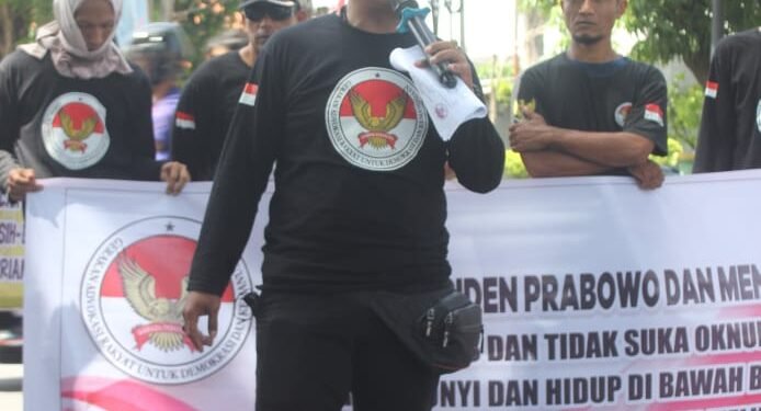 LSM Garuda Gedor Kantor PLN NTB dan Polresta Mataram