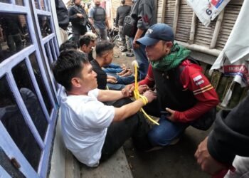 Penggerebekan Kampung Narkoba di Lombok Tengah, dari Remaja Hingga Ibu Ibu Ditangkap