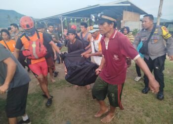 Mayat Tanpa Identitas Ditemukan Mengapung di Pantai  Are Guling Kuta Lombok Tengah