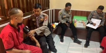 Awal Ramadhan Tahanan Polda NTB Dibagikan Vitamin Gratis