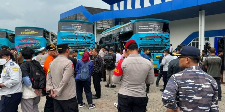 Gubernur NTB Pantau Situasi Arus Mudik dan Pos Terpadu Ops Ketupat 2025