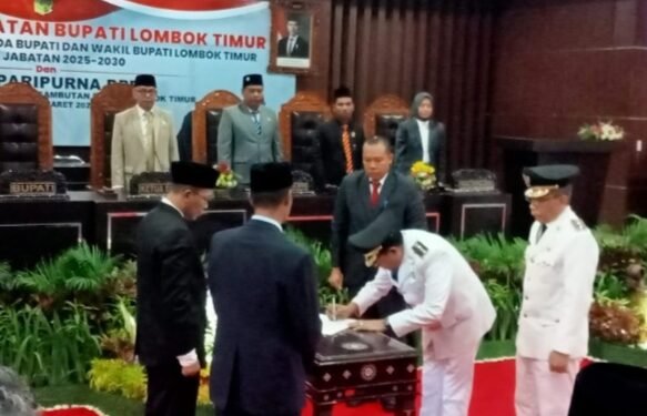 Sertijab Digelar, Iron Edwin Siap Berhidmat untuk Masyarakat Lombok Timur