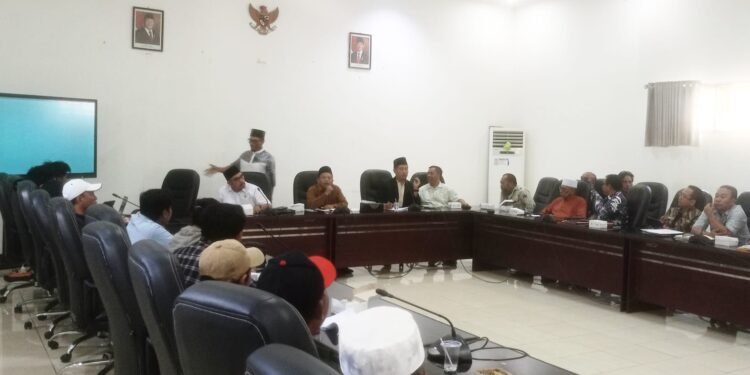 Cafe Liar Menjamur di Lombok Barat, Pantai Tanjung Bias Ikut Terdampak