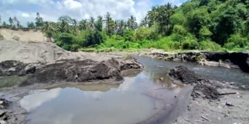 Merusak Lingkungan, Waga Gelumpang Minta Pemerintah Tutup Tambang  Pasir di Dusun Erot Kalijaga