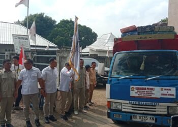 Peduli Korban Banjir Mataram, Fathul Bahri Bersama Gerindra NTB Kirim Bantuan Logistik