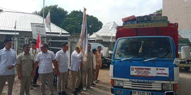 Peduli Korban Banjir Mataram, Fathul Bahri Bersama Gerindra NTB Kirim Bantuan Logistik