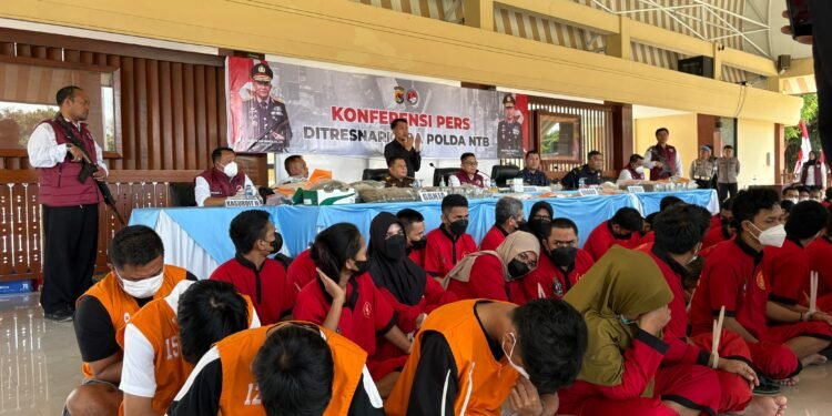 Polda NTB Sukses Ungkap Kasus Narkoba, 23 Tersangka Ditangkap