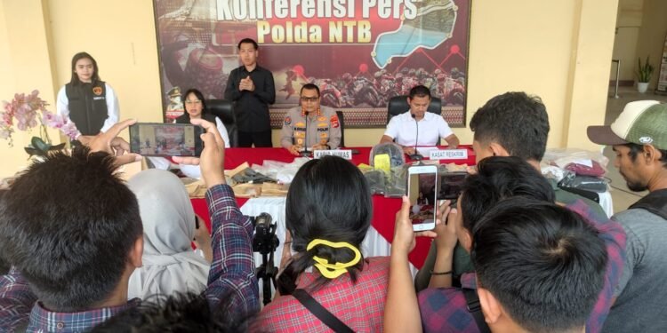 20 Tersangka Kasus Pengerusakan dan Penjarahan Saat Unjuk Rasa 30 Agustus Ditetapkan Sebagai Tersangka