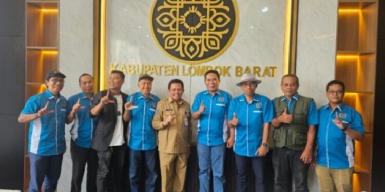 Bupati Lombok Barat Soroti Maraknya ‘Wartawan Bodrek’