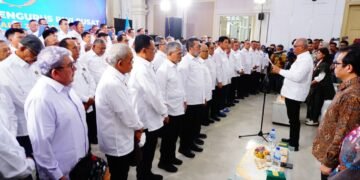 Dikomandoi Ahmad Munir Pengurus PWI Pusat Dikukuhkan di Monumen Pers Solo