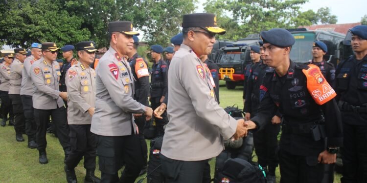 100 Personel Brimob Polda NTB Dikirim ke Aceh Tamiang, Bantu Korban Bencana