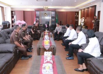 Kunjungi Kejati NTB, Kapolda Irjen Edy Ajak Jaga Kekompakan