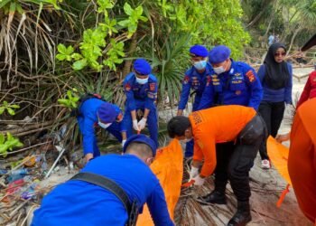 Mayat Perempuan Ditemukan Ditepi pAntai Pandanan Lombok Utara