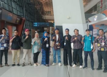 Ahmad Ikliluddin  Komandoi Rombongan PWI NTB Menuju HPN Banten