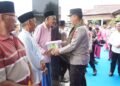 Kapolda NTB Berikan Bansos dan Resmikan kantor BPKB Polres Lotim