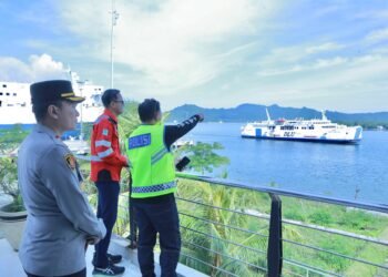 Pastikan Arus Mudik Lebaran Aman, Kapolda NTB Tinjau Pelabuhan Lembar dan Gili Mas