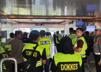 Biddokkes Polda NTB Cek Kesehatan Personel Pengamanan Arus Mudik Lebaran