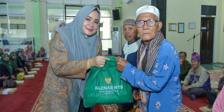 Wagub NTB: Ramadan Harus Membawa Kebaikan bagi Sesama