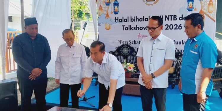 Hadir di Halal Bihalal PWI, Gubernur Iqbal Ajak Media Fokus pada Edukasi Publik