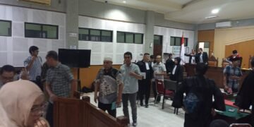 Enam Terdakwa Kasus Chromebook Dituntut Hingga 8 Tahun Penjara