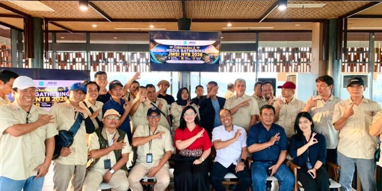 JMSI NTB Media Gathering di Bukit 360 Sirkuit Mandalika Lombok