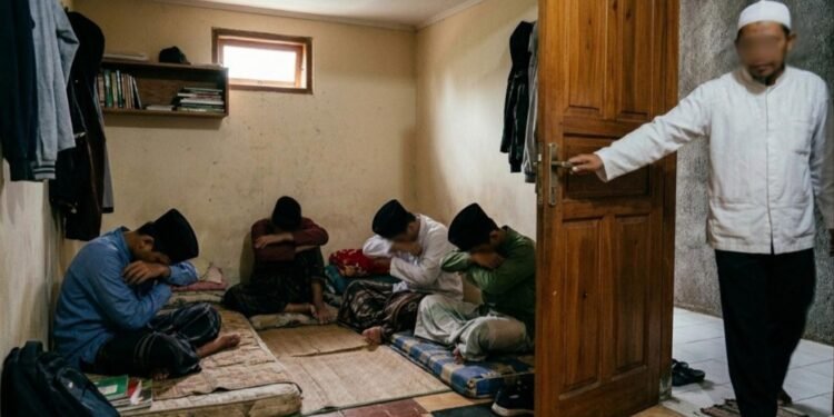 Sodomi 4 Santri, Oknum Guru Ponpes di Lombok Tengah di Tahan Polisi
