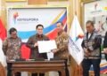 Gubernur NTB Resmi Terima SK Tuan Rumah PON XXII 2028