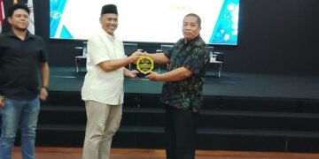 Gubernur NTB: Kepercayaan Publik Penentu Masa Depan Media