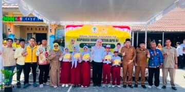 Puluhan Ribu Pelajar se-Pulau Lombok Terima PIP, Sari Yuliati Janji Perjuangkan Revitalisasi Sekolah