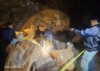 Tim Investigasi Polda NT B Olah TKP Lokasi Meninggalnya Penambang di Desa Lantung Sumbawa