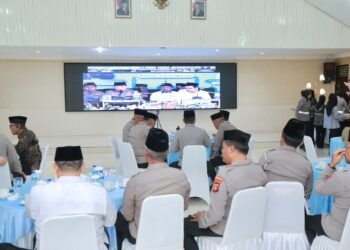 Kapolda NTB Ngaji Bareng Bersama Kapolri dan Gus Baha Secara Virtual