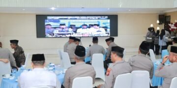 Kapolda NTB Ngaji Bareng Bersama Kapolri dan Gus Baha Secara Virtual