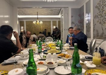 Rebut ketua Demokrat NTB Gema Muzakir Makan Malam Bersama SBY