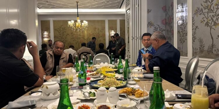Rebut ketua Demokrat NTB Gema Muzakir Makan Malam Bersama SBY